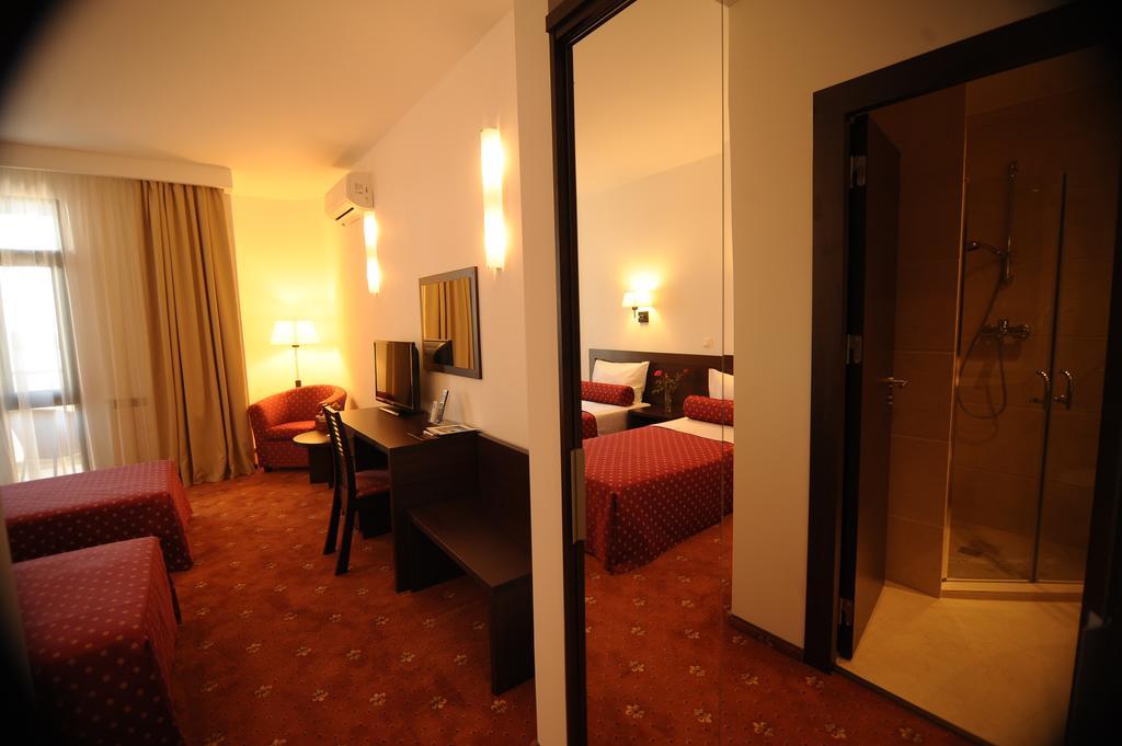 Hotel Mon Jardin Mahmudia Chambre photo